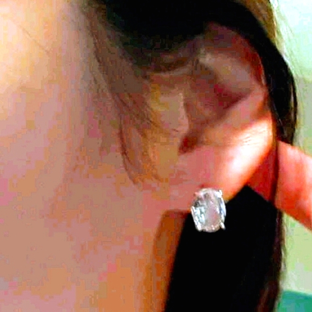 Simple classic zirconia earrings